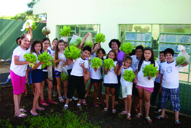 Programa de compostagem pretende incentivar coleta seletiva em Foz do Iguaçu Programa de compostagem pretende incentivar coleta seletiva em Foz do Iguaçu
