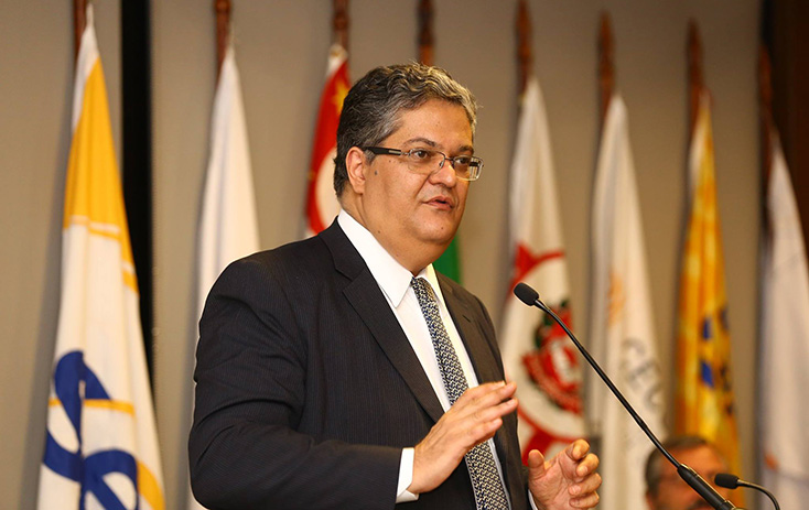 Ministro do TSE Henrique Alves também participou das discussões - Foto: Fernando Nunes