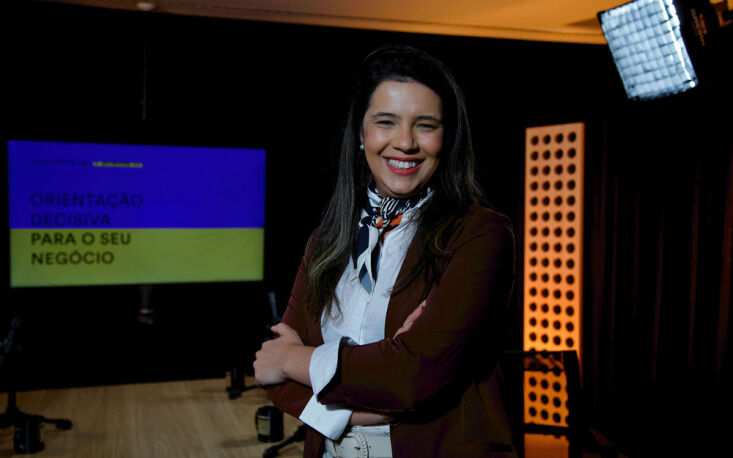 Isabelli Gon&ccedil;alves Luzia, especialista em experi&ecirc;ncia humana, inova&ccedil;&atilde;o e IA