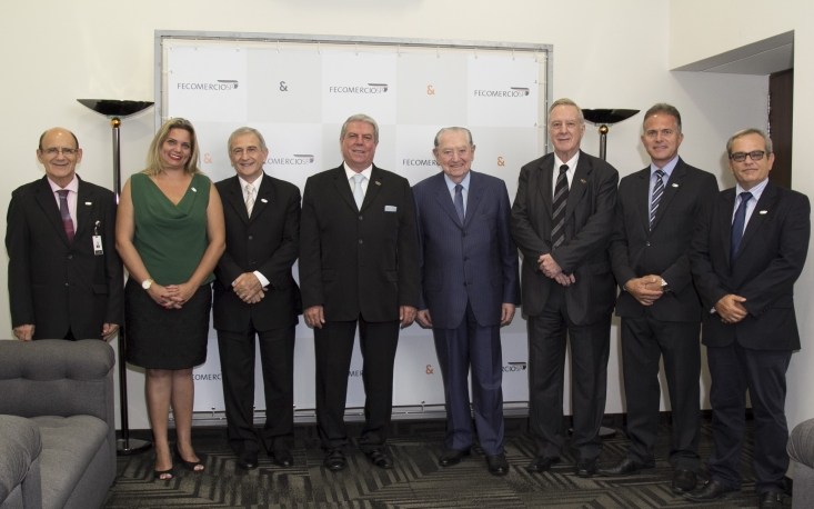 Paulo Gullo é reeleito presidente do Conselho do Comércio Varejista