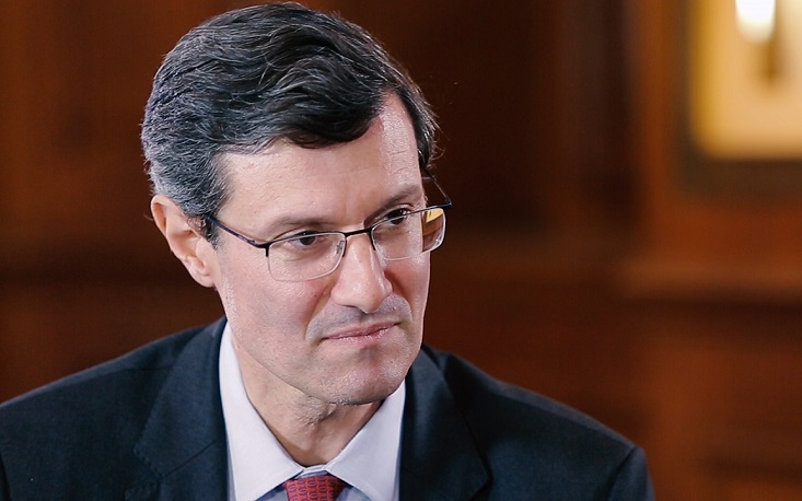 “A eficiência do Estado no Brasil é muito baixa”, diz Alberto Ramos