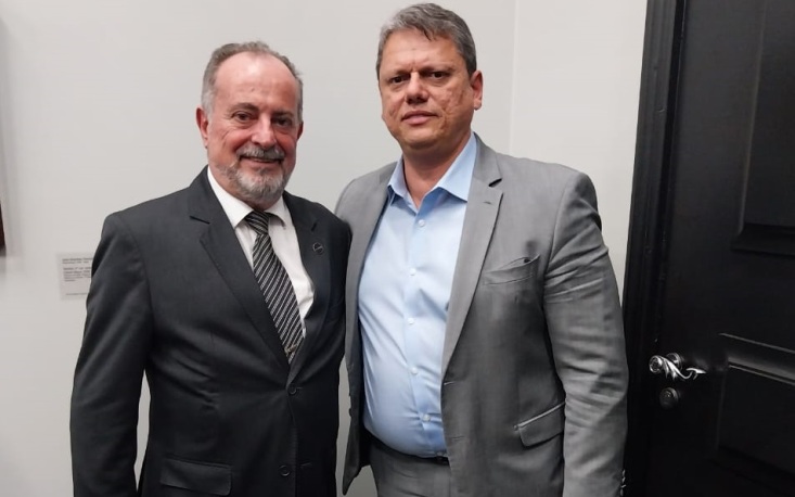 Ao governador de São Paulo, FecomercioSP e Sindilojas-SP defendem veto a PL que prejudica petshops do Estado, abre portas para a clandestinidade e põe animais em risco Ao governador de São Paulo, FecomercioSP e Sindilojas-SP defendem veto a PL que prejudica petshops do Estado, abre portas para a clandestinidade e põe animais em risco