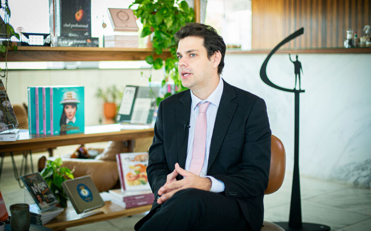 Para enfrentar desigualdades, Brasil precisa reduzir tributação sobre salários e redistribuir recursos com eficiência Para enfrentar desigualdades, Brasil precisa reduzir tributação sobre salários e redistribuir recursos com eficiência