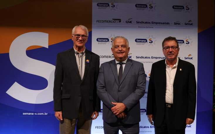 Dall'Acqua, o ministro Márcio França e Omar Abdul Assaf, presidente do Sincomércio-BSVR