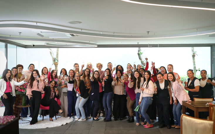 Outubro Rosa na FecomercioSP celebra a saúde e o autocuidado 