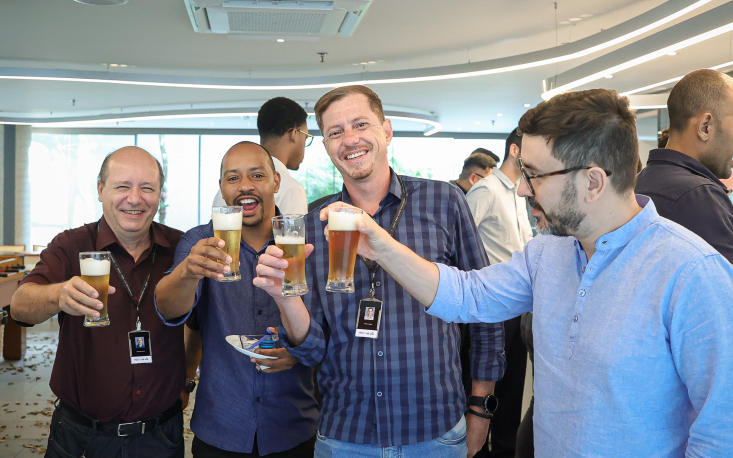 Depois da informa&ccedil;&atilde;o sobre preven&ccedil;&atilde;o e sa&uacute;de, o brinde (Imagem: Edilson Dias)