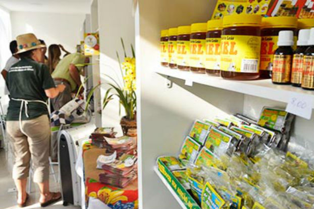 Quiosques vendem produtos orgânicos de agricultores familiares na Copa Quiosques vendem produtos orgânicos de agricultores familiares na Copa