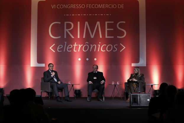 Especialistas discutem segurança do voto eletrônico no Brasil Especialistas discutem segurança do voto eletrônico no Brasil