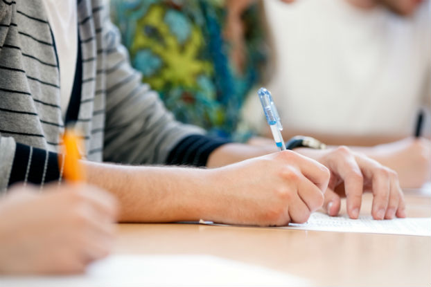 Educação e combustível elevam custo de vida do paulistano Educação e combustível elevam custo de vida do paulistano