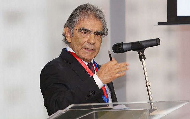 Ex-ministro Carlos Ayres Britto toma posse como membro da Academia Internacional de Direito e Economia na FecomercioSP Ex-ministro Carlos Ayres Britto toma posse como membro da Academia Internacional de Direito e Economia na FecomercioSP