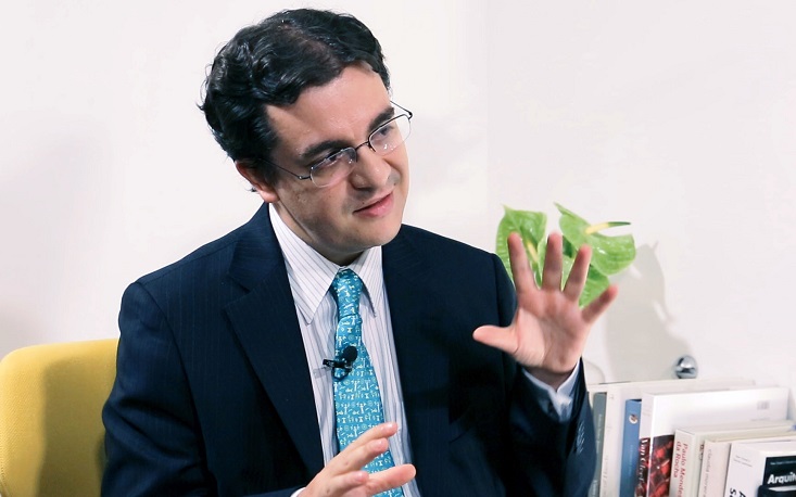 “Desafio atual é proteger os ganhos da globalização”, diz Daniel Gómez Gaviria “Desafio atual é proteger os ganhos da globalização”, diz Daniel Gómez Gaviria