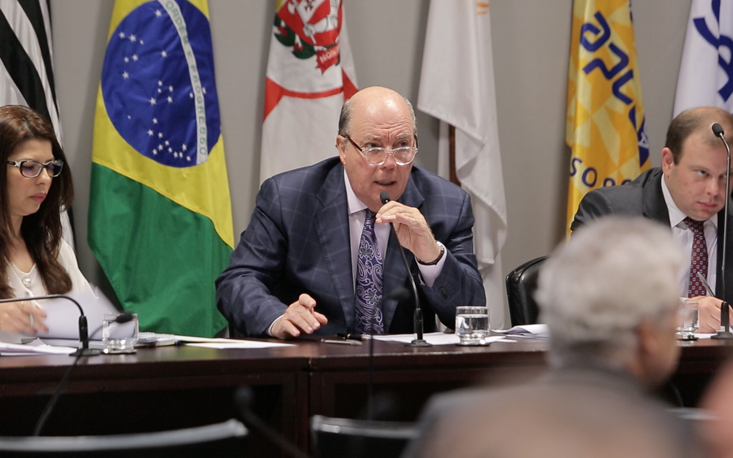 “Nova regra de confissão irretratável para o empresário com débitos no recolhimento do ICMS diminuirá litigiosidade”, aponta coordenador da CAT/SEFAZ “Nova regra de confissão irretratável para o empresário com débitos no recolhimento do ICMS diminuirá litigiosidade”, aponta coordenador da CAT/SEFAZ