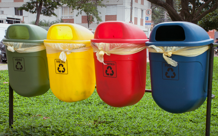 Proposta prevê proibir descarte de lixo em vias públicas do País