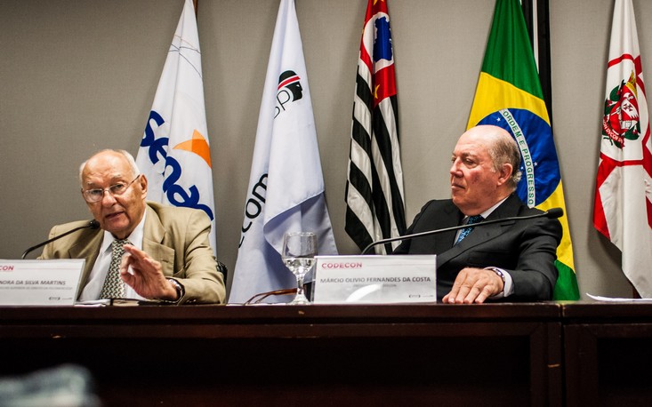 Complexidade das leis tributárias é principal entrave aos contribuintes Complexidade das leis tributárias é principal entrave aos contribuintes
