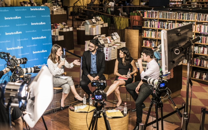 Revista “Problemas Brasileiros” promove debate sobre educação na Livraria Cultura Revista “Problemas Brasileiros” promove debate sobre educação na Livraria Cultura