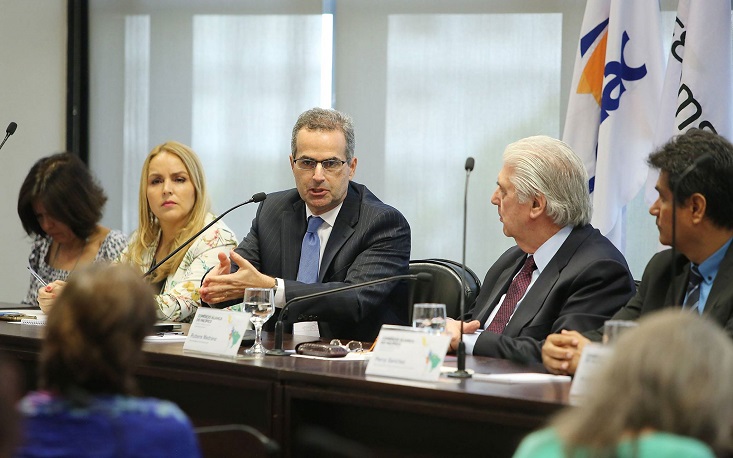 “América Latina é espaço para pequenas empresas entrarem no comércio exterior”, diz diretor do Itamaraty em evento na FecomercioSP “América Latina é espaço para pequenas empresas entrarem no comércio exterior”, diz diretor do Itamaraty em evento na FecomercioSP