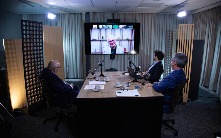 Na tela, Ivo Dall’Acqua Júnior, presidente em exercício da FecomercioSP