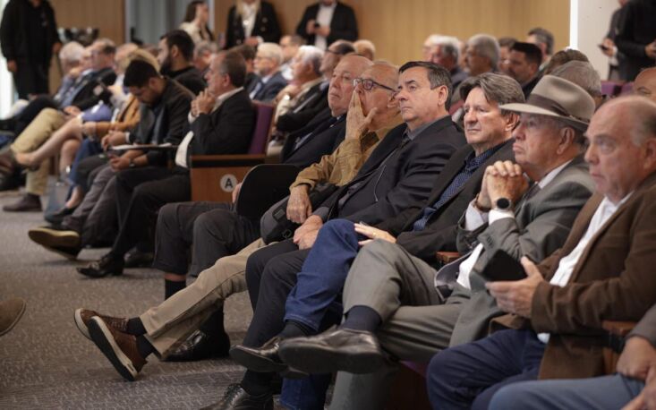 Durante a reunião, os parlamentares frisaram o apoio à aprovação do PLP Durante a reunião, os parlamentares frisaram o apoio à aprovação do PLP
