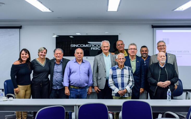 Encontro no Sincomercio ABC orienta empres&aacute;rios do varejo sobre cen&aacute;rio econ&ocirc;mico, legisla&ccedil;&atilde;o e custos operacionais