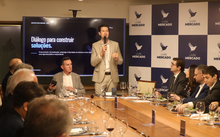 &ldquo;A atualiza&ccedil;&atilde;o dos limites &eacute; pauta urgent&iacute;ssima&rdquo;, frisou o deputado Gilson Marques