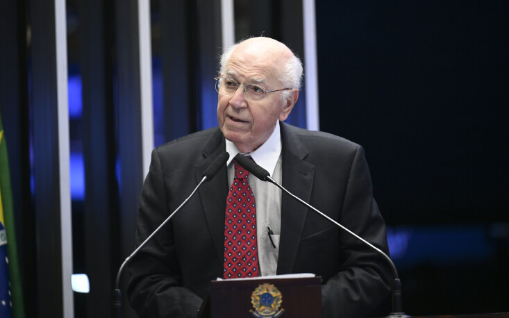 Caso aprovada, a PEC poder&aacute; elevar em cerca de 9% os custos salariais em todas as categorias, advertiu Jos&eacute; Pastore, presidente do Conselho de Emprego e Rela&ccedil;&otilde;es do Trabalho da FecomercioSP. Foto: Ag&ecirc;ncia Senado.